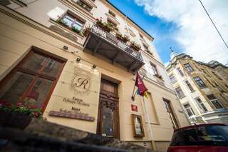 Отель Reikartz Medievale Lviv Львов-0