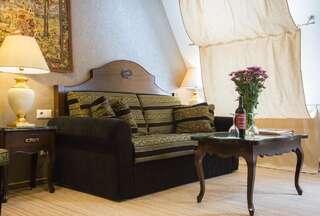 Отель Reikartz Medievale Lviv Львов Люкс-2