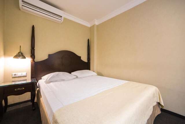 Отель Reikartz Medievale Lviv Львов-18