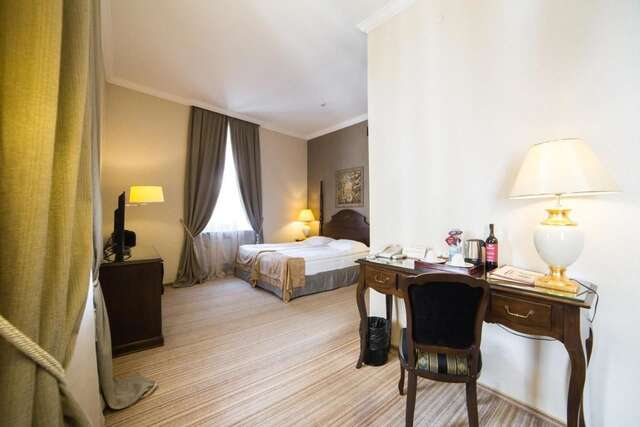 Отель Reikartz Medievale Lviv Львов-22