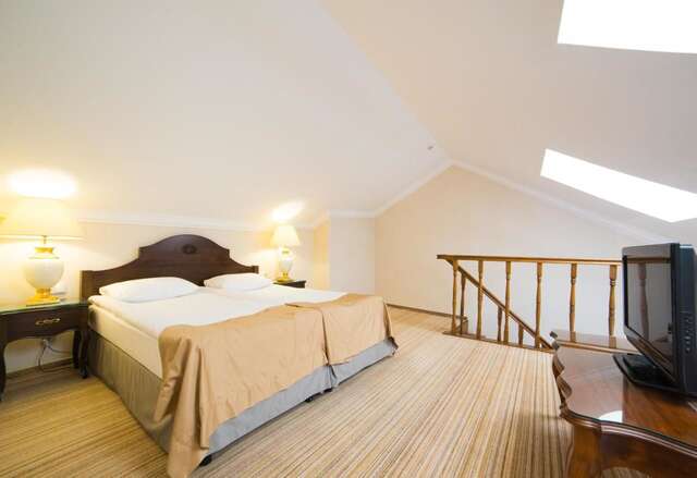 Отель Reikartz Medievale Lviv Львов-26